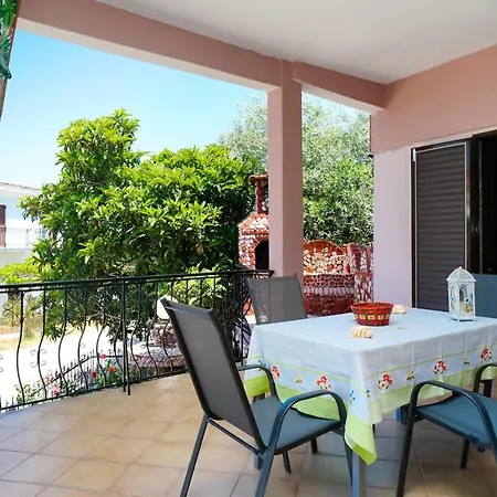 The House Of Stone Art